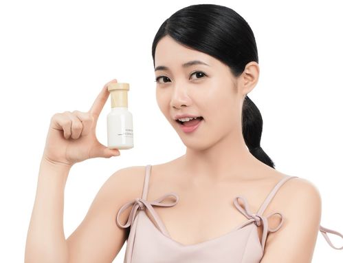小皙說產(chǎn)品丨關于美白路上必備的那一支 深入解讀“小白瓶”